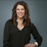Top 10 Facts About Lauren Graham You Didn't Know Before
